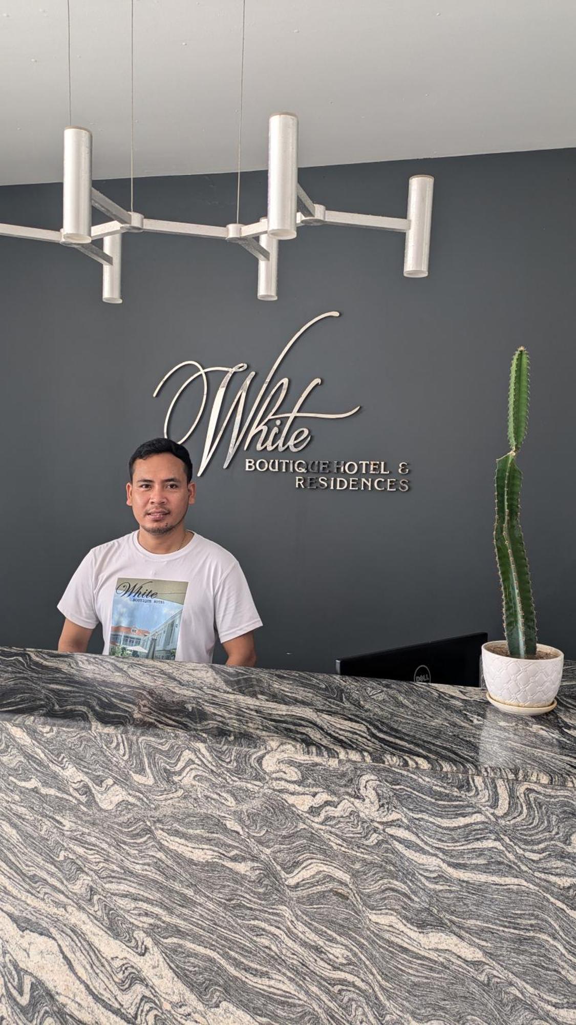 White Boutique Hotel And Residences Сиануквиль Экстерьер фото