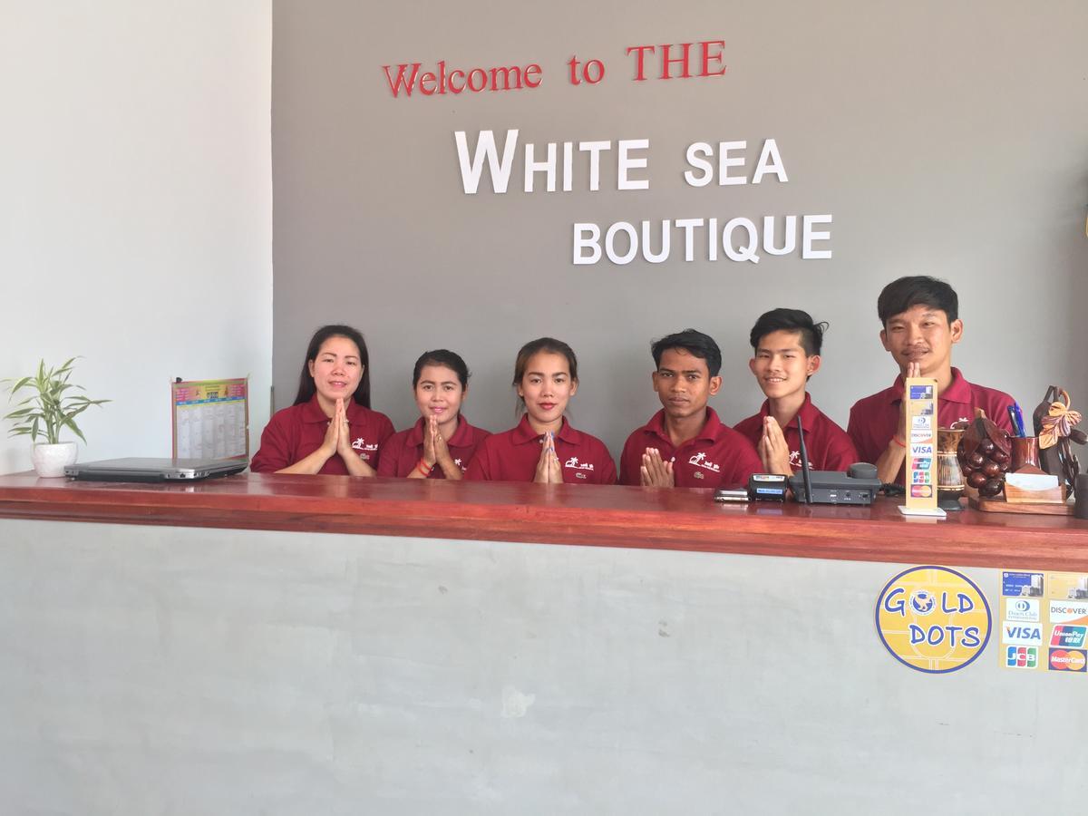 White Boutique Hotel And Residences Сиануквиль Экстерьер фото